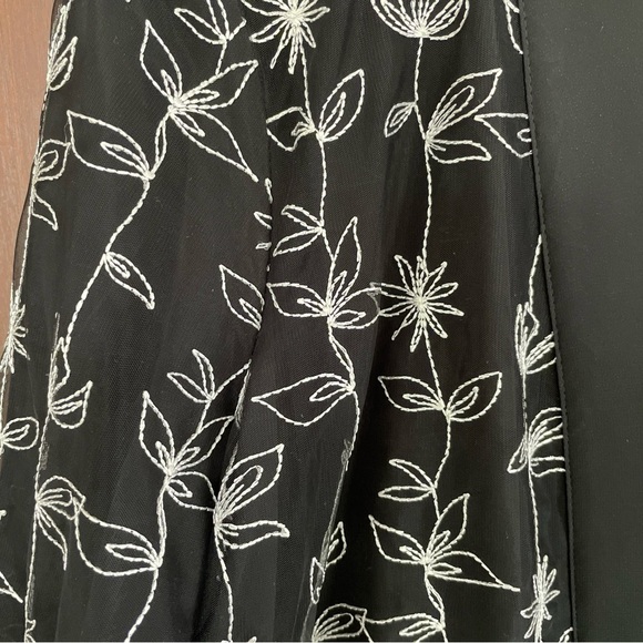 NWT Alfani Pleated Embroidered Side Split Long Sheer kimono - Picture 15 of 16